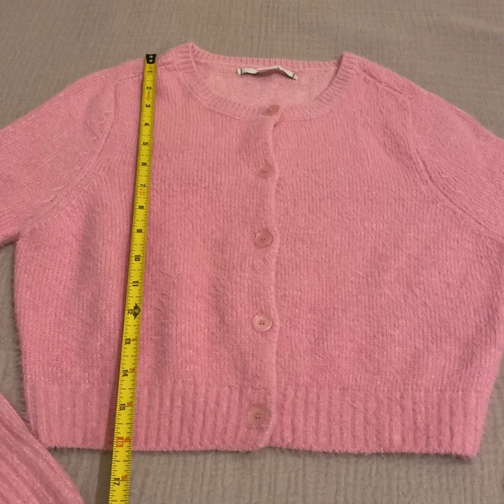 Kimchi Blue Soft Pink Cropped Cardigan. Size S - Picture 6 of 8